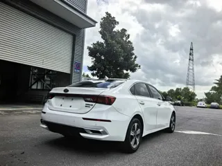 Kia K3 2020 купить из Китая, цена 1 306 000 ₽ — Suifenhe Auto
