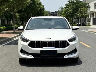 Kia K3 2021 купить из Китая, цена 1 250 000 ₽ — Suifenhe Auto