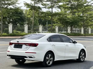Kia K3 2021 купить из Китая, цена 1 250 000 ₽ — Suifenhe Auto