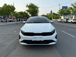 Kia K3 2024 купить из Китая, цена 1 404 000 ₽ — Suifenhe Auto