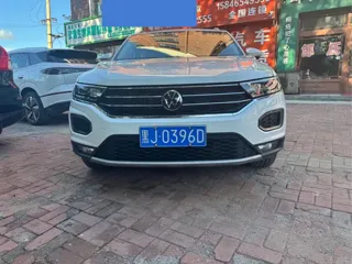Volkswagen T-ROC 2022 купить из Китая, цена 1 497 000 ₽ — Suifenhe Auto