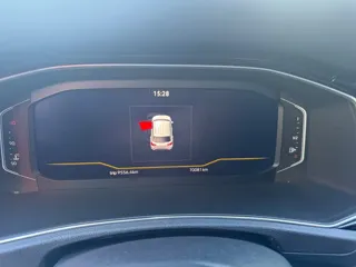 Volkswagen T-ROC 2022 купить из Китая, цена 1 497 000 ₽ — Suifenhe Auto