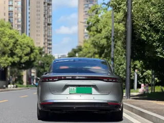 Chery Fengyun A9L 2025 купить из Китая, цена 3 919 000 ₽ — Suifenhe Auto
