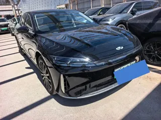 Chery Fengyun A9L 2025 купить из Китая, цена 3 575 000 ₽ — Suifenhe Auto