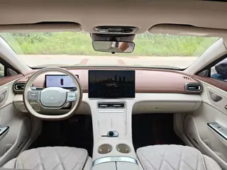 Chery Fengyun A9L 2025 купить из Китая, цена 3 268 000 ₽ — Suifenhe Auto