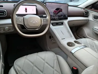 Chery Fengyun A9L 2025 купить из Китая, цена 3 651 000 ₽ — Suifenhe Auto