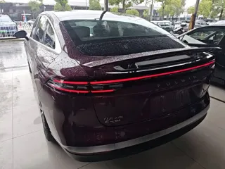 Chery Fengyun A9L 2025 купить из Китая, цена 4 960 000 ₽ — Suifenhe Auto