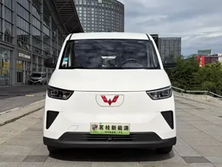 Wuling Yangguang 2024 купить из Китая, цена 1 347 000 ₽ — Suifenhe Auto