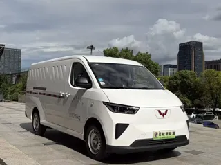 Wuling Yangguang 2024 купить из Китая, цена 1 347 000 ₽ — Suifenhe Auto