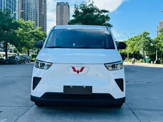 Wuling Yangguang 2024 купить из Китая, цена 1 474 000 ₽ — Suifenhe Auto
