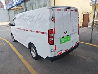 Wuling Yangguang 2025 купить из Китая, цена 1 563 000 ₽ — Suifenhe Auto