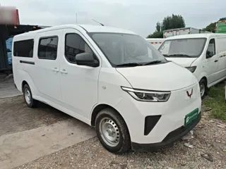 Wuling Yangguang 2025 купить из Китая, цена 1 479 000 ₽ — Suifenhe Auto