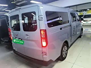 Wuling Yangguang 2025 купить из Китая, цена 1 586 000 ₽ — Suifenhe Auto
