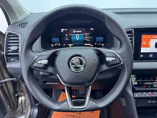 Skoda Karoq 2022 купить из Китая, цена 2 118 000 ₽ — Suifenhe Auto