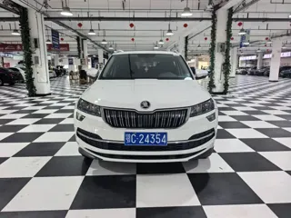 Skoda Karoq 2022 купить из Китая, цена 1 818 000 ₽ — Suifenhe Auto
