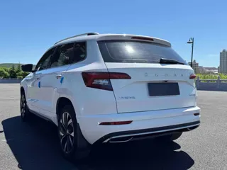 Skoda Karoq 2022 купить из Китая, цена 2 169 000 ₽ — Suifenhe Auto