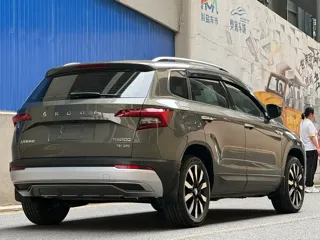 Skoda Karoq 2021 купить из Китая, цена 1 640 000 ₽ — Suifenhe Auto