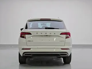 Skoda Karoq 2023 купить из Китая, цена 2 339 000 ₽ — Suifenhe Auto