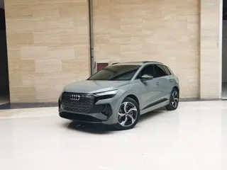 Audi Q4 e-tron 2023