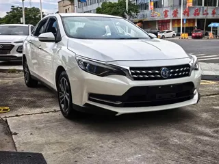 Venucia D60 2018 купить из Китая, цена 1 164 000 ₽ — Suifenhe Auto