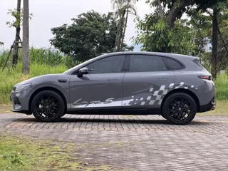 Leapmotor Lafa5 2025 купить из Китая, цена 3 023 000 ₽ — Suifenhe Auto