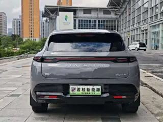 Leapmotor Lafa5 2026 купить из Китая, цена 3 023 000 ₽ — Suifenhe Auto