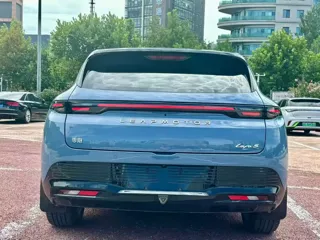 Leapmotor Lafa5 2025 купить из Китая, цена 3 205 000 ₽ — Suifenhe Auto