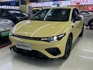 Leapmotor Lafa5 2026 купить из Китая, цена 2 892 000 ₽ — Suifenhe Auto