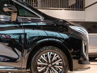 Hongqi HQ9 PHEV 2025 купить из Китая, цена 5 317 000 ₽ — Suifenhe Auto