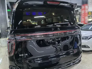 Hongqi HQ9 PHEV 2026 купить из Китая, цена 6 869 000 ₽ — Suifenhe Auto