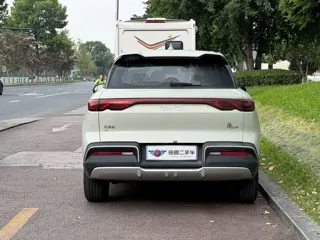 BYD Yuan UP 2025 купить из Китая, цена 2 603 000 ₽ — Suifenhe Auto