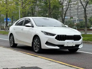 Kia K3 2022 купить из Китая, цена 1 553 000 ₽ — Suifenhe Auto