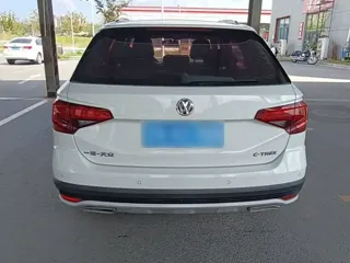 Volkswagen C-TREK 2018 купить из Китая, цена 1 253 000 ₽ — Suifenhe Auto