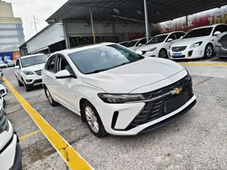 Chevrolet Monza 2022 купить из Китая, цена 1 148 000 ₽ — Suifenhe Auto