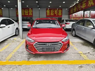 Hyundai Elantra 2018 купить из Китая, цена 1 194 000 ₽ — Suifenhe Auto