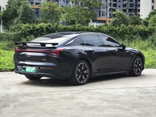 Neta S 2023 купить из Китая, цена 3 700 000 ₽ — Suifenhe Auto