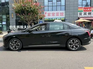 Hongqi E-QM5 2022 купить из Китая, цена 1 585 000 ₽ — Suifenhe Auto