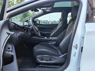 Volkswagen Yuzhong 06 2025 купить из Китая, цена 3 313 000 ₽ — Suifenhe Auto