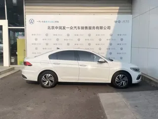 Volkswagen Bora 2024 купить из Китая, цена 1 527 000 ₽ — Suifenhe Auto