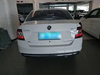 Skoda Rapid 2018 купить из Китая, цена 1 280 000 ₽ — Suifenhe Auto