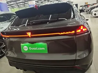 Deepal S07 2025 купить из Китая, цена 3 702 000 ₽ — Suifenhe Auto