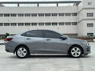 Chevrolet Cavalier 2021 купить из Китая, цена 947 000 ₽ — Suifenhe Auto