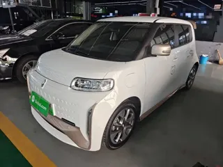ORA White Cat 2021
