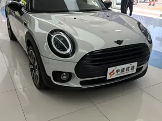 MINI CLUBMAN 2022 купить из Китая, цена 2 607 000 ₽ — Suifenhe Auto