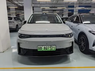 Leapmotor C10 2025 купить из Китая, цена 4 103 000 ₽ — Suifenhe Auto