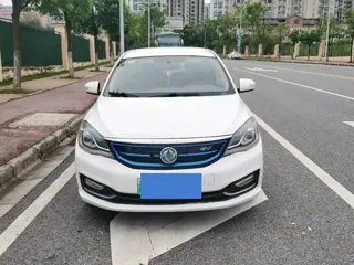 Dongfeng Aeolus E70 2019 купить из Китая, цена 853 000 ₽ — Suifenhe Auto