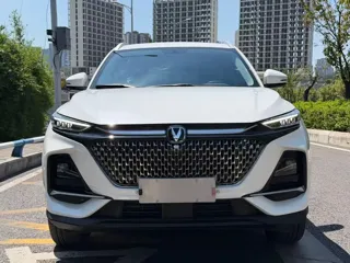 Changan X7 PLUS 2025 купить из Китая, цена 2 673 000 ₽ — Suifenhe Auto