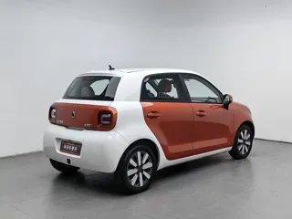 ORA Black Cat 2021 купить из Китая, цена 1 003 000 ₽ — Suifenhe Auto