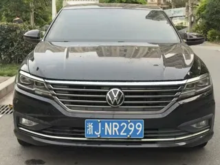 Volkswagen Lavida 2022 купить из Китая, цена 1 185 000 ₽ — Suifenhe Auto