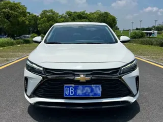 Chevrolet Monza 2023 купить из Китая, цена 1 027 000 ₽ — Suifenhe Auto